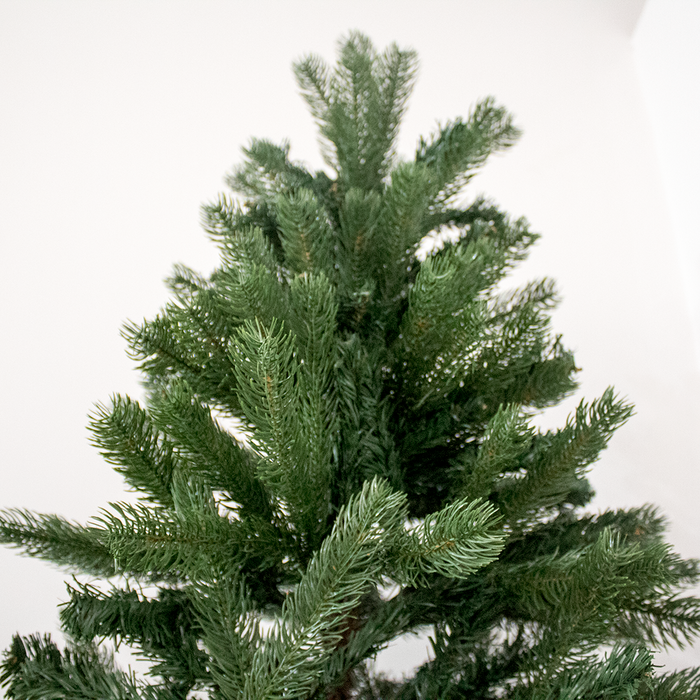 CHRISTMAS TREE HINGED SLIM 210cm